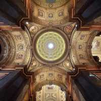 ⛪ A Divine Day at St. Stephen’s Basilica: Budapest’s Crown Jewe