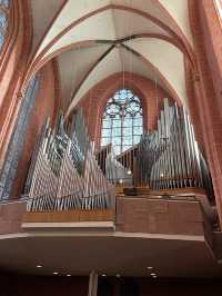 Frankfurt: Where Modern Skyscrapers Meet Timeless Heritage