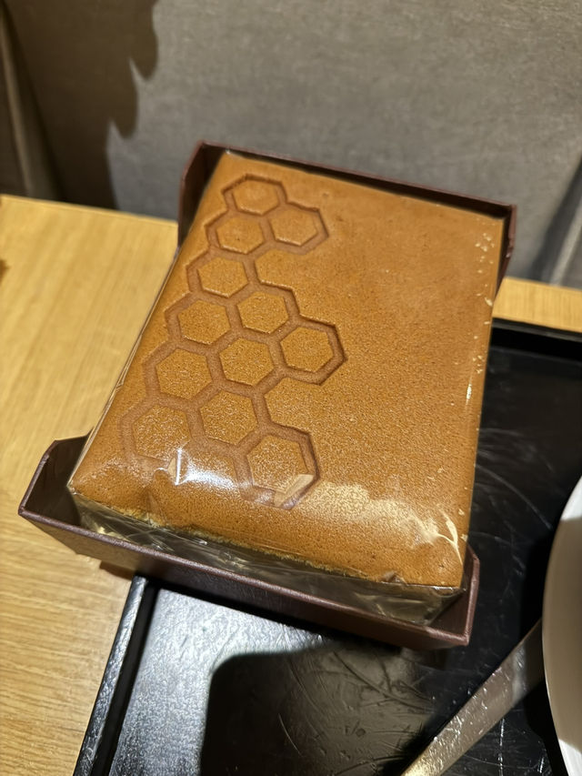 「靚靚出門酒店新娘房🤤」