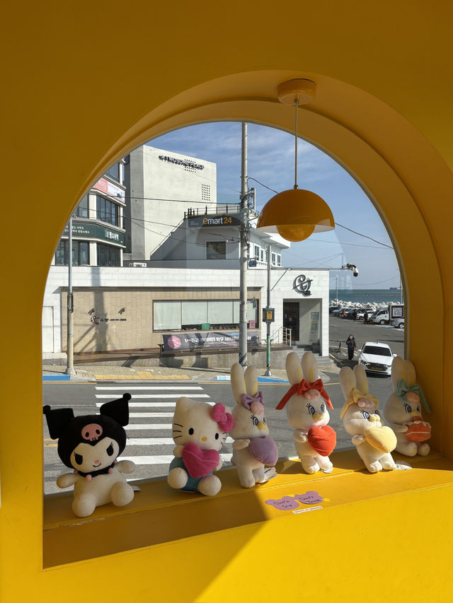 부산 귀여운 소품샵 러브이즈기빙 하트베어