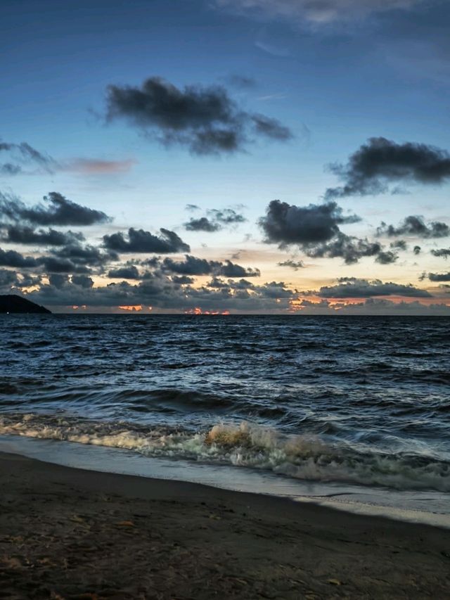 Bora Bora by Sunset Café – Batu Ferringhi, Penang