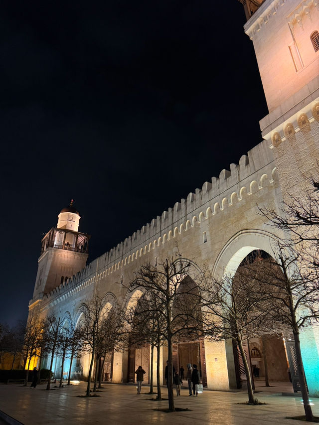 KING HUSSEIN MOSQUE AMMAN: CHERRY BLOSSOMS & EID BLESSINGS 🌸🕌✨