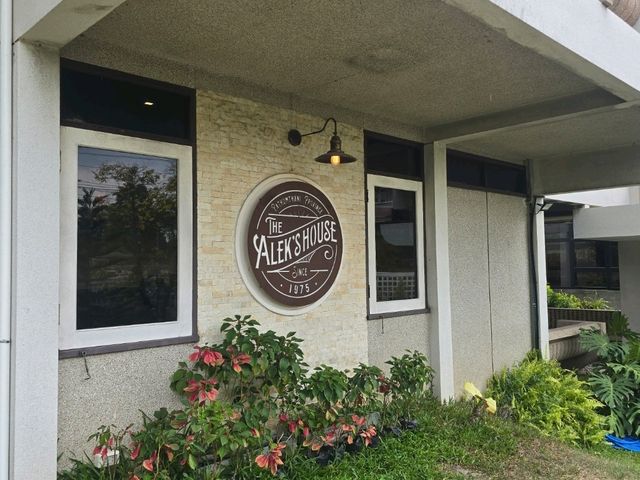 The Alek's House พิซซ่าย่าง แบบคลาสสิค