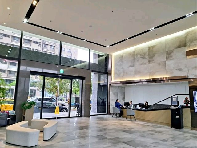 桃園青埔住宿推薦｜青埔商旅 CP HOTEL
