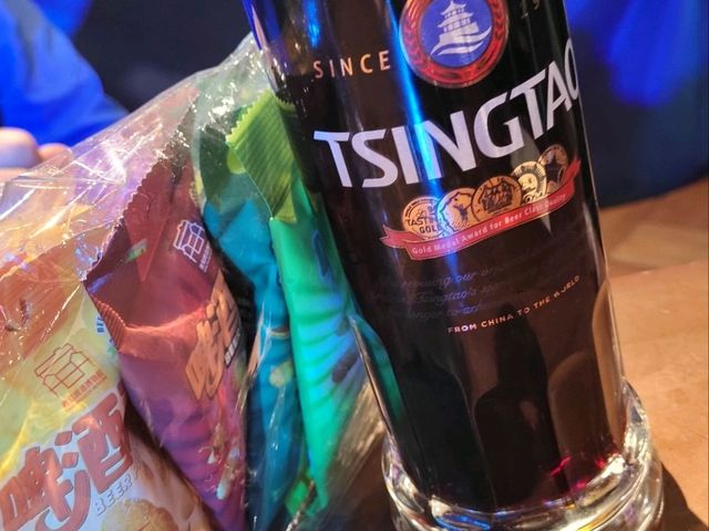 青島 在這 五月份 非常知多薔薇花的玫瑰花 在老婆 是一個非常歐洲化的 地方 雖然 處於中國內 但在這裏旅遊 竟然分不清自己 是否在歐洲呢 亦有非常知多的 海鮮 海產非常豐富 景點 有嶗山 山形非常漂