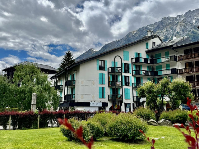 法國阿爾卑斯山夏慕尼（Chamonix）輕鬆走
