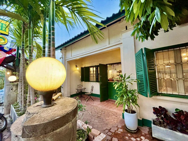 Budget stay in Vientiane @ Barn 1920s Hostel 