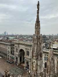 ⛪ “Stone That Reaches Sky: A Morning at Milan Cathedral”