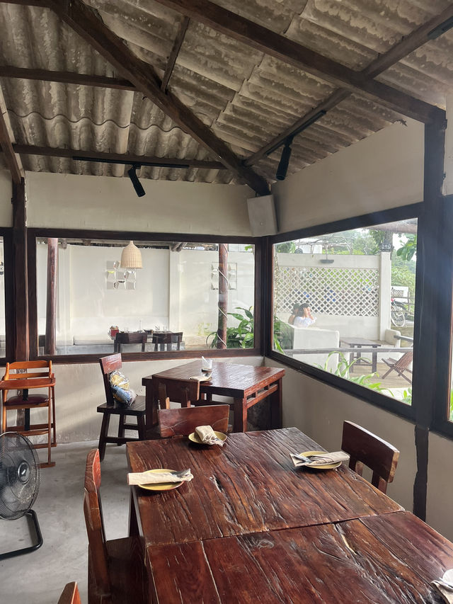 푸꾸옥 여행 예쁜 카페 추천 40six beach hous