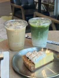 Exploring the foods in Terminal 21, Rama 3