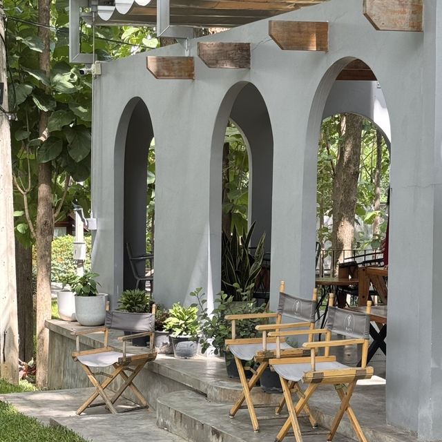 RAYY CAFE Saraburi