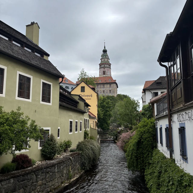 Fairytale Day Trip: Český Krumlov from Vienna! 🏰✨