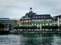 Starbucks Lucerne – Scenic Coffee Spot by the Chapel Bridge
