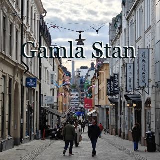Stockholm Old Town Citywalk: Sunshine & Holiday Vibes! ☀️🚶‍♀️
