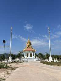 Party or Peace? Find Both on Koh Rong