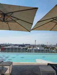 Holiday Inn Sriracha – ครบ จบ คุ้ม ในหนึ่งคืน 🏨