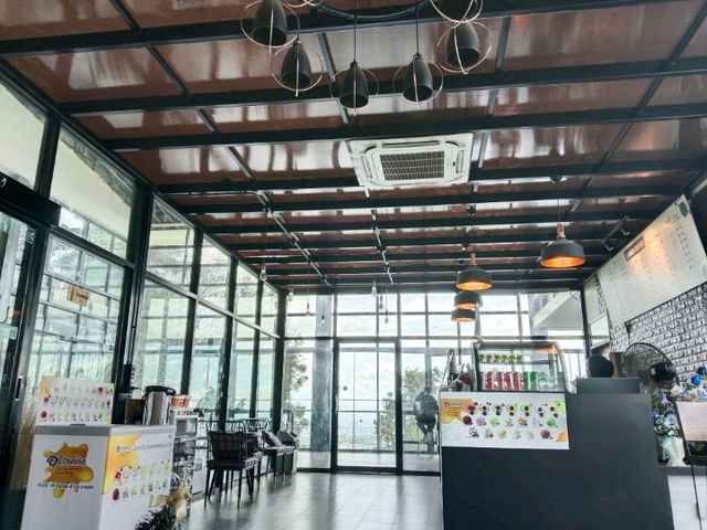 กาแฟหลักสิบ ☕☕☕วิวหลักล้าน🌲🌲🌲 ที่หาดใหญ่ สงขลา