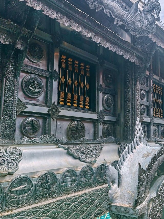 พาเที่ยววัดศรีสุพรรณ อุโบสถเงินหลังแรกของโลก