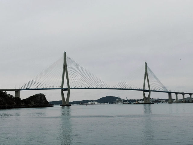 Mokpo Day Trip: Sea Cable Car & Historical Exploration! 🚠🏛️