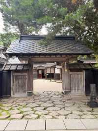 🏯 Kakunodate: Where Samurai Ghosts Walk Beneath 400 Cherry Trees!