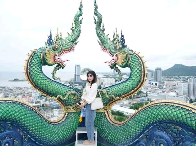สำนักสงฆ์เขาพระครู ศรีราชา