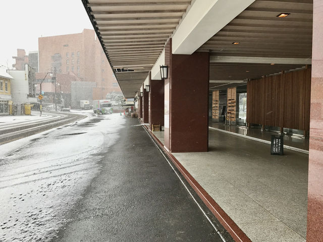 🌨️ Tatami Comfort & Snowy Charm – A Cozy Stay at Toya Kohantei Hotel
