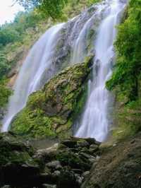 หนีเมืองกรุงมาฮีลใจที่ "น้ำตกคลองลาน" จ.กำแพงเพชร