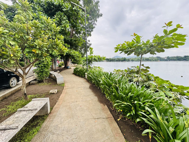 Laguna’s Mirror of Calm