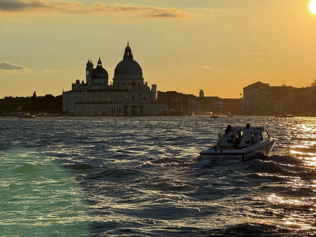 Venice: Living the Dream & Capturing the Magic! 🇮🇹🛶
