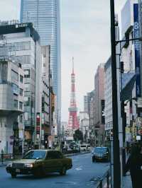  Tokyo Tower หอคอยสีแดงสุด iconic ของญี่ปุ่น 🗼❤️