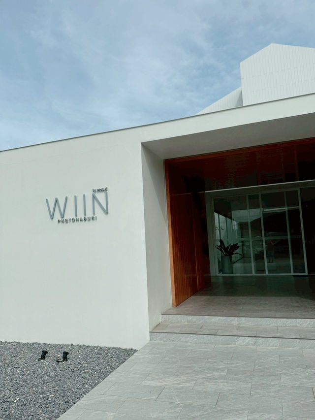 เที่ยวเมืองเพชร พักที่ WIIN hotel ประทับใจมากค่ะ