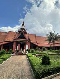 Cambodia’s Haunting History Combined With Modern Charm, Phnom Penh Is An Underrated Haven!