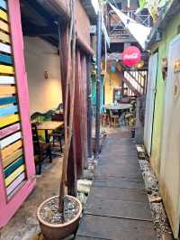 CityWalk Strolls and a Coffee Break at Calanthe Art Café