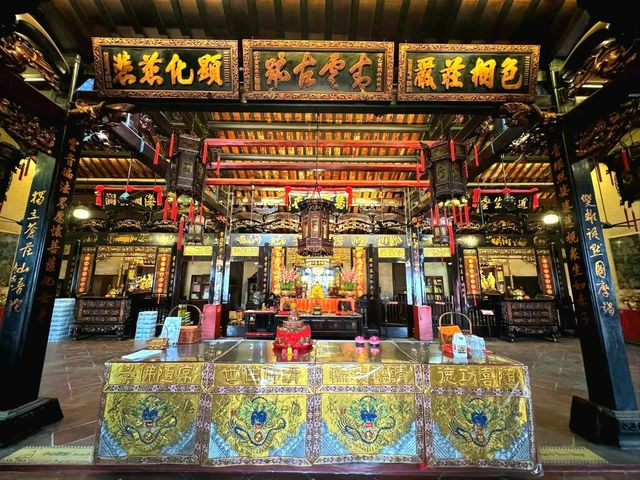 The Oldest Temple in Melaka – A Peaceful Glimpse into the Past