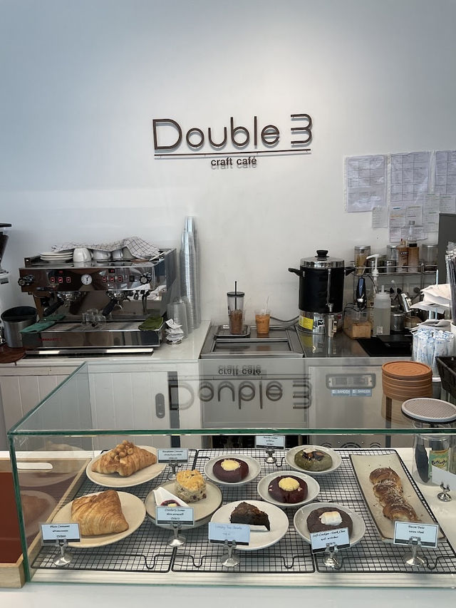 Double 3 Craft Cafe, Minimalist Charm Meets Cozy Comfort in Hat Yai