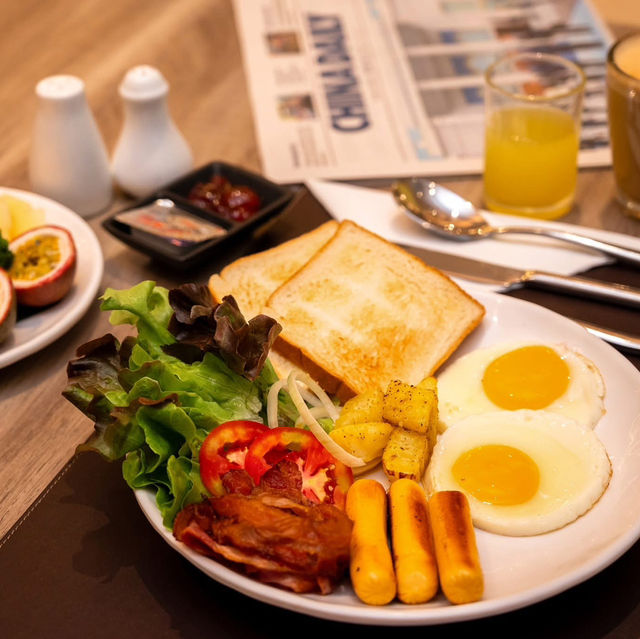 PARKROYAL Suites Bangkok 