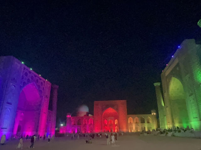 🕌【サマルカンド】の心臓！レギスタン広場の絶景に感動✨