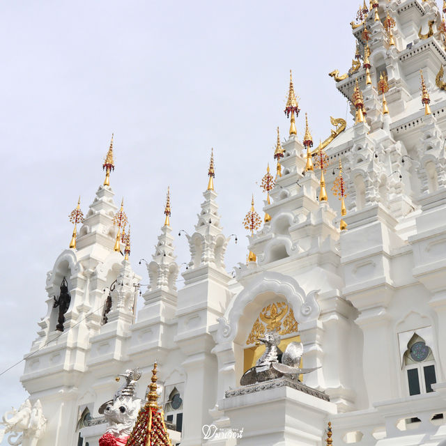 โลหะปราสาทแห่งล้านนา สวยล้ำจนต้องหยุดมอง 