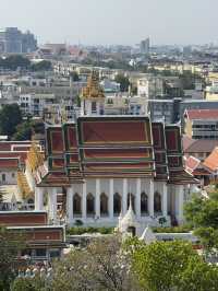 วัดสระเกศ: ความสงบกลางเมืองและวิวทิวทัศน์ 360 องศา