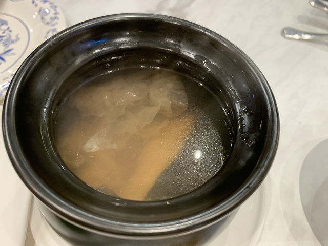 🦆 London Fat Duck — Roast Duck That Almost Lives Up to the 