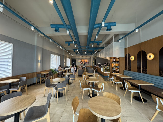 ☕ The Coffee Bean & Tea Leaf @ Eco Botani – Peaceful Coffee Break in the Afternoon