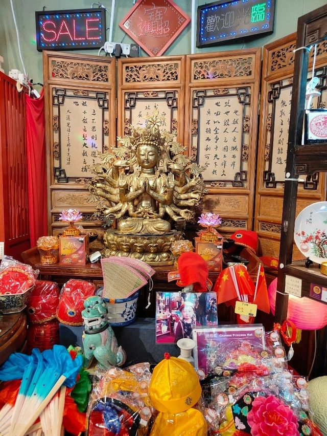 ชมร้าน China Art Window