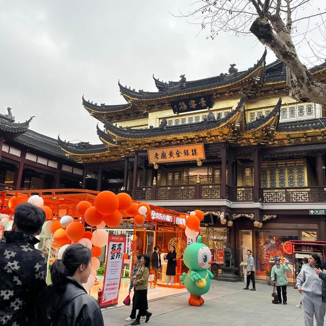 📍Yuyuan Garden (豫园), A Garden of Serenity in the Heart of Shanghai
