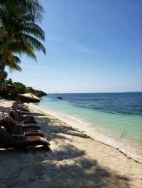 Island Escapes and Ocean Blues