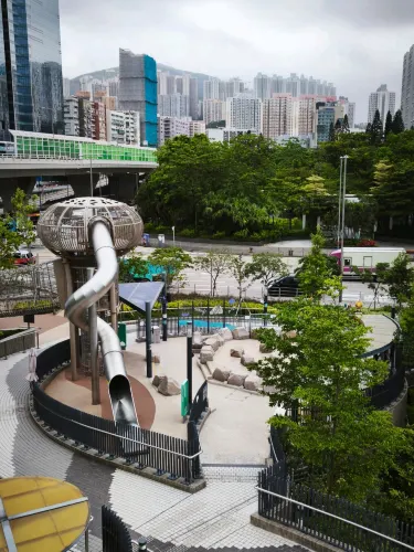 整體都很好的大型新式公園