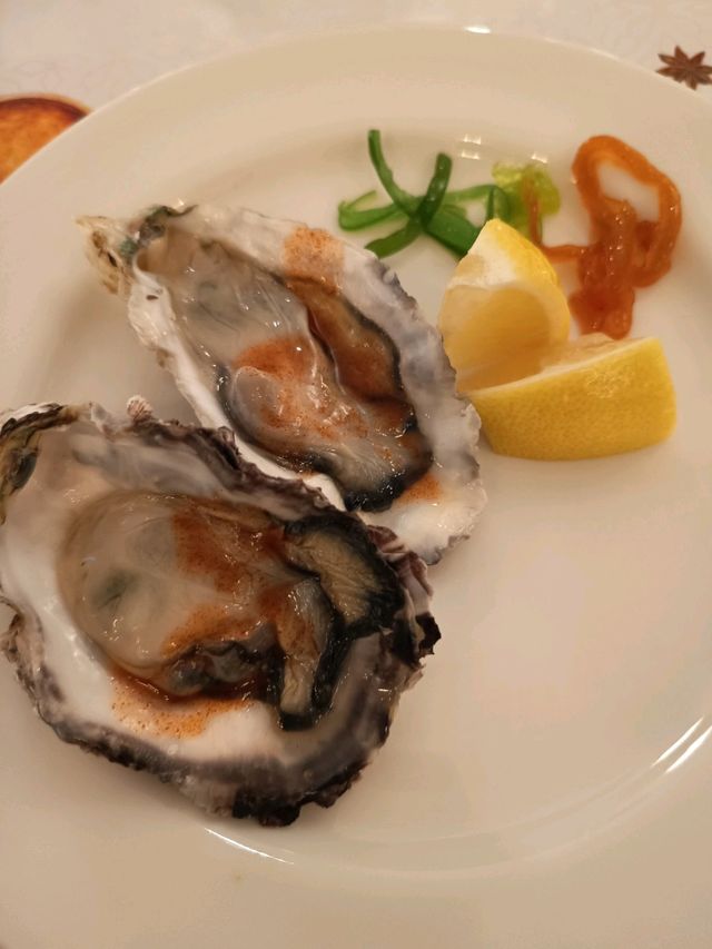 Sago Restaurant Seafood Buffet at Marriott Penang 
