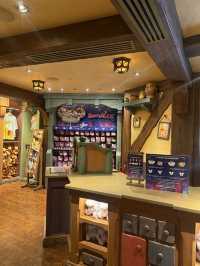 Pooh Corner Toy & Gift – Hong Kong Disneyland