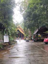 วัดเขาบรรจบ อ.มะขาม จ.จันทบุรี
