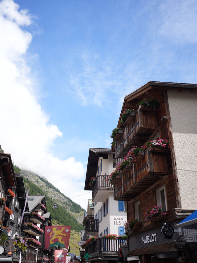 終於好天氣之策馬特 Zermatt 終於好天氣之策馬特 Zermatt