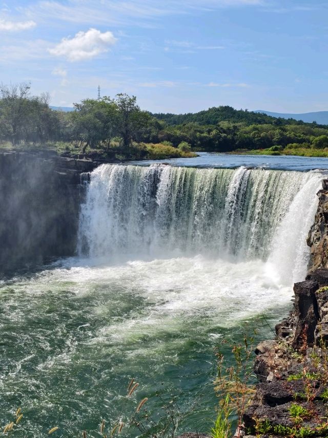 Beyond the Great Wall: Discover the Beauty of Jingpo Lake